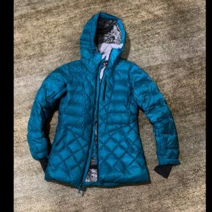 Mountain Hardwear insulated puffer